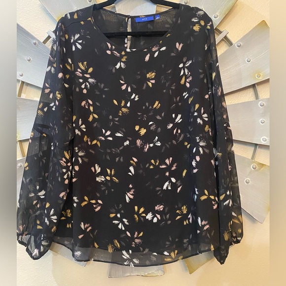 EUC Apt. 9 Black Floral Sheer Blouse - Picture 1 of 3